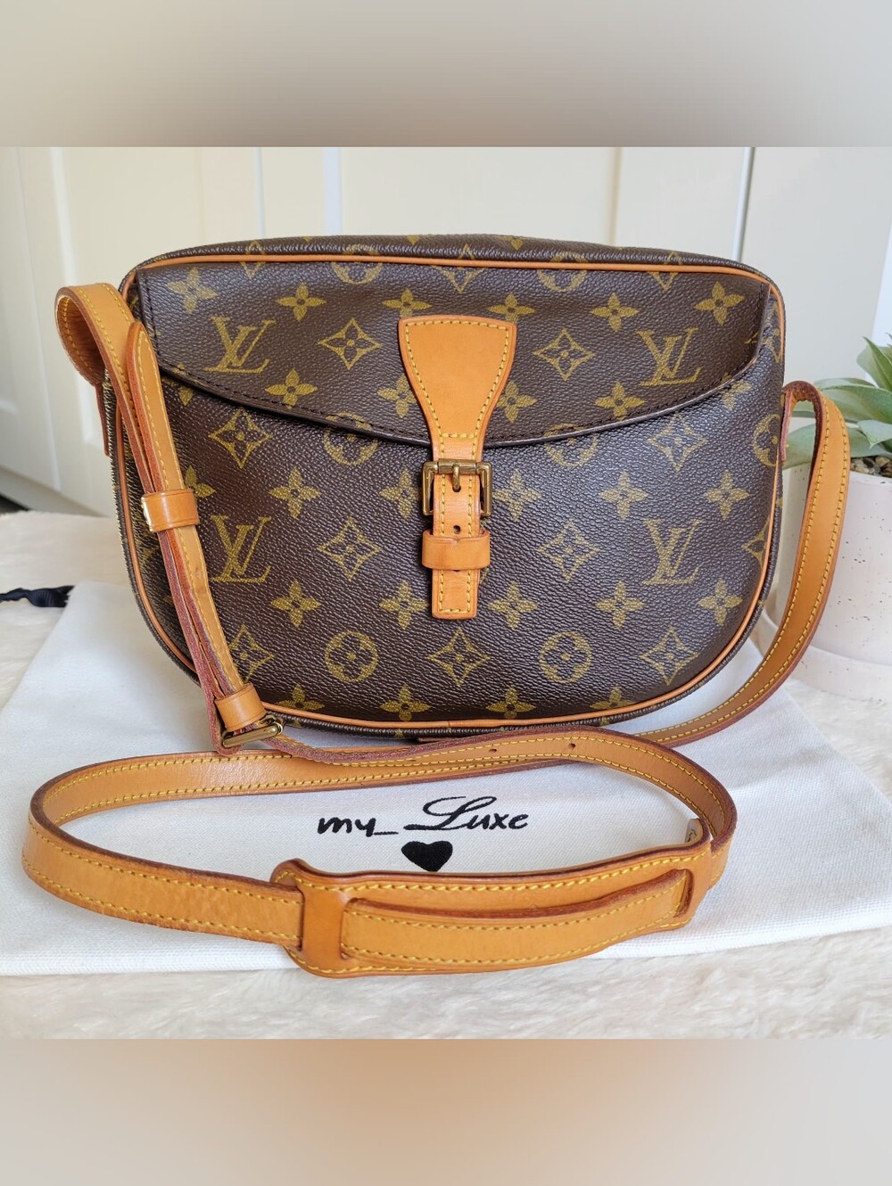 💕VERY RARE Crossbody LOUIS VUITTON Jeune Fille MM Monogram